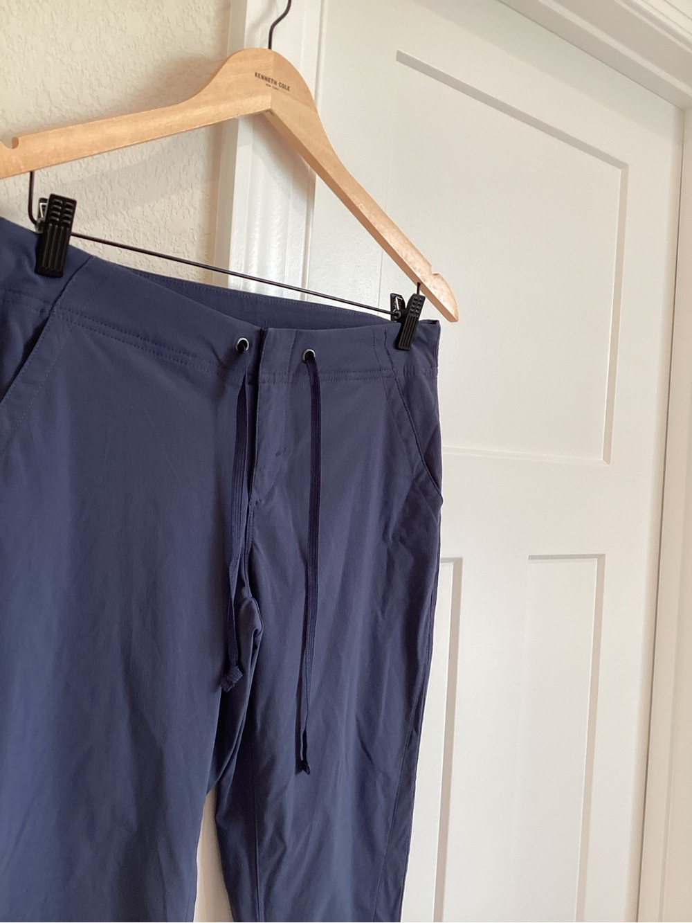 Columbia Mid Rise Bootcut Flare Hiking Pants Size 6 Short Blue-Gray - Picture 6 of 12